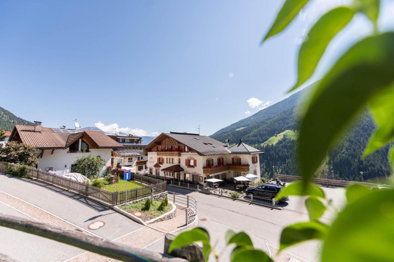Hotel Stilfserhof Εξωτερικό φωτογραφία